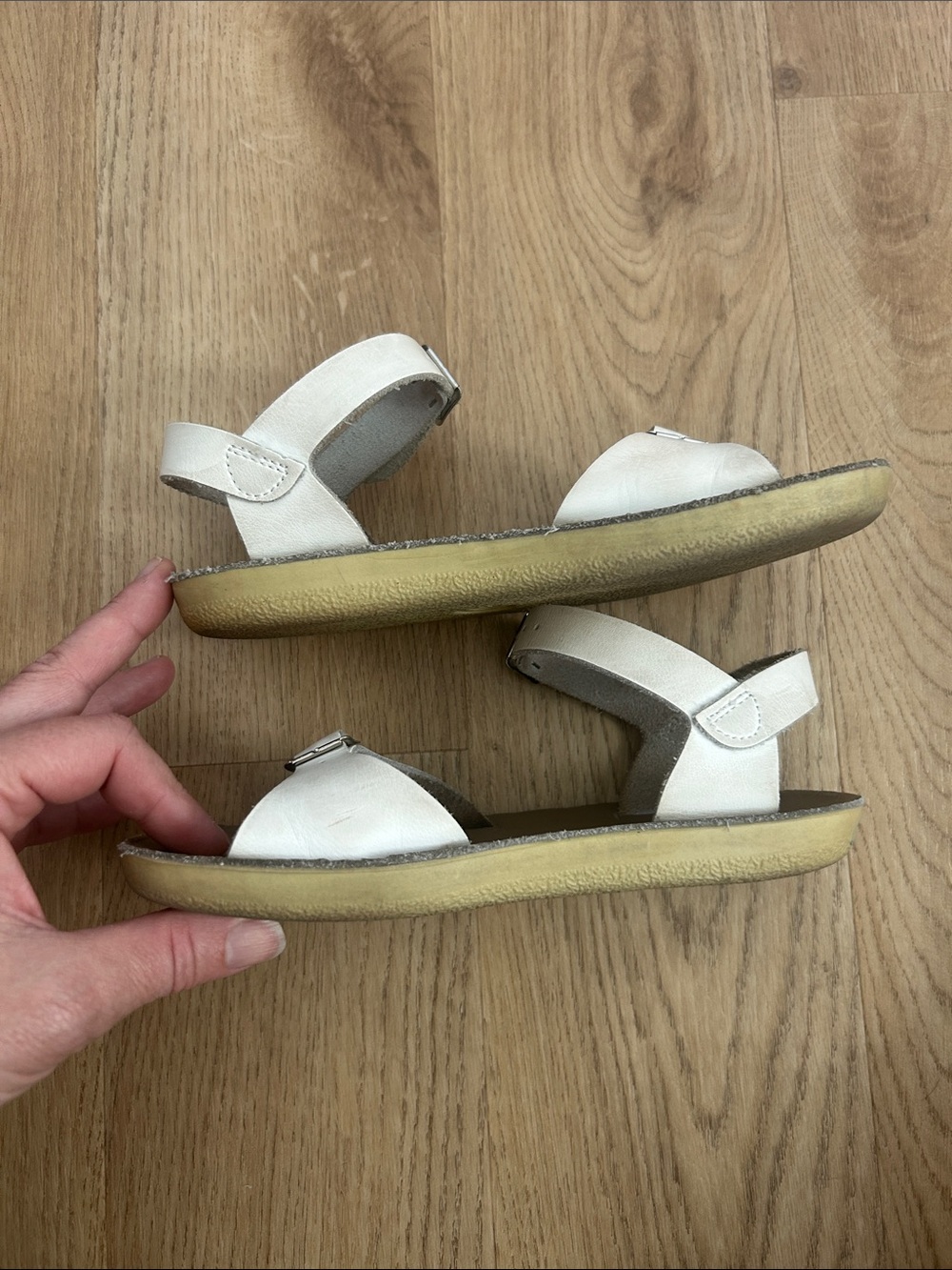 Hoyway Girls Sun-San Surfer White Salt Water Sandals Size 1 - Picture 3 of 6